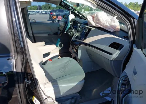 2012 Toyota Sienna Base V6 7 Passenger from USA, damaged, VIN 5TDZK3DC0CS210560